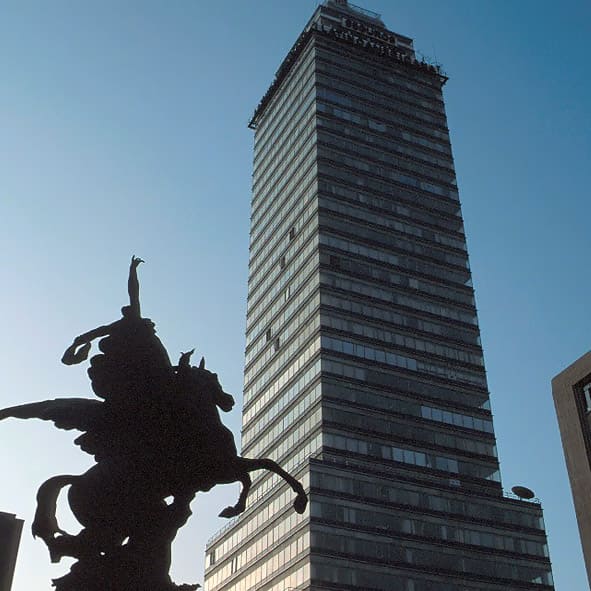 Visitar la Torre Latinoamericana en la CDMX